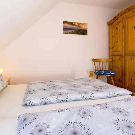 Semesterbostad Ferienhaus Mole